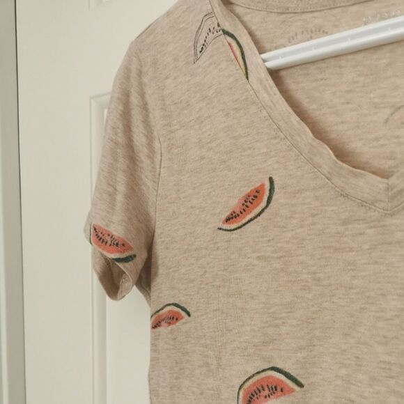 2/$15 A.n.a. t-shirt size xs - Picture 2 of 4